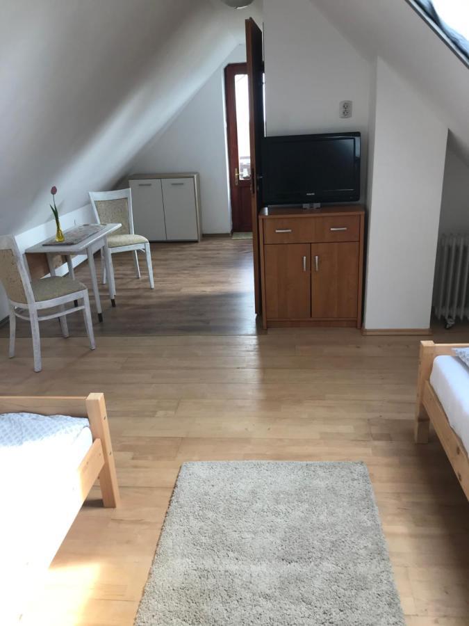 Siposreti Apartmanhaz Szentgyorgyvar Екстер'єр фото